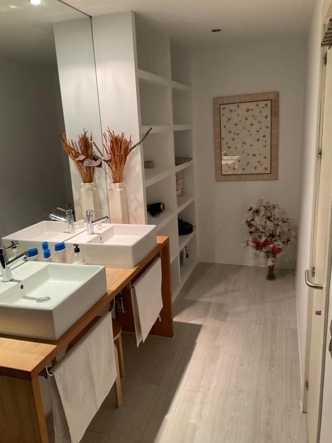 Habitacion Y Bano En Planta Independiente En Centro De Sevilla Esterno foto